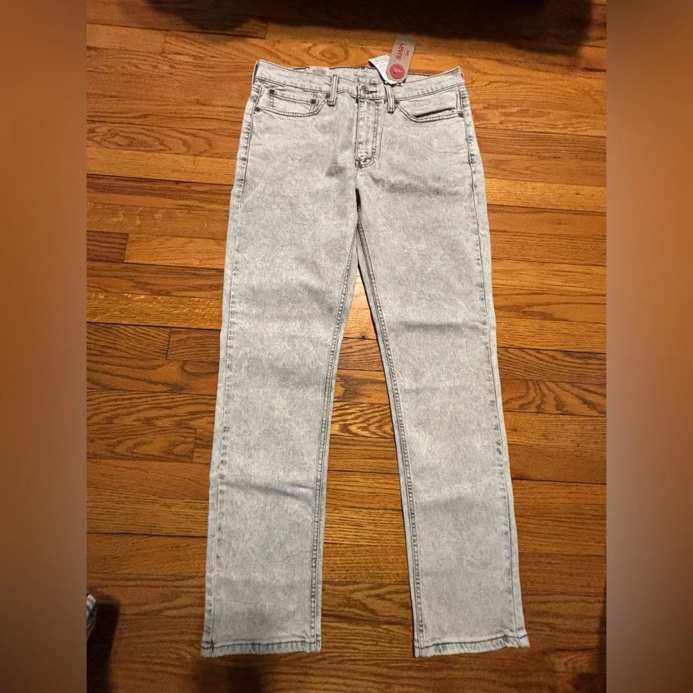 NWT Levi’s Jean